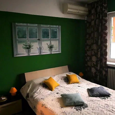 Piata Mihail Kogalniceanu 8 A1 Apartment *